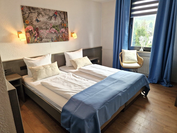 Bedroom 4, Hotel Engelskirchen, Oberbergischer Kreis