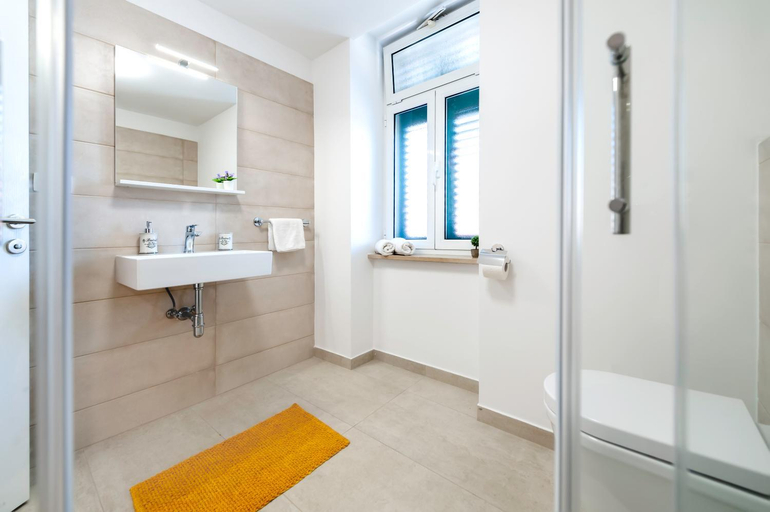 Bathroom 4, City Comfort Apartments, Rovinj