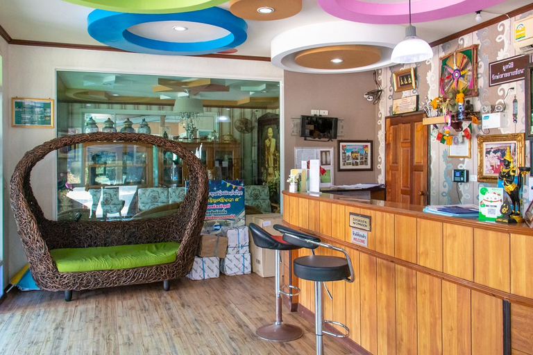 Food & Drinks 5, Suwanna Riverside Chai Nat, Muang Chai Nat