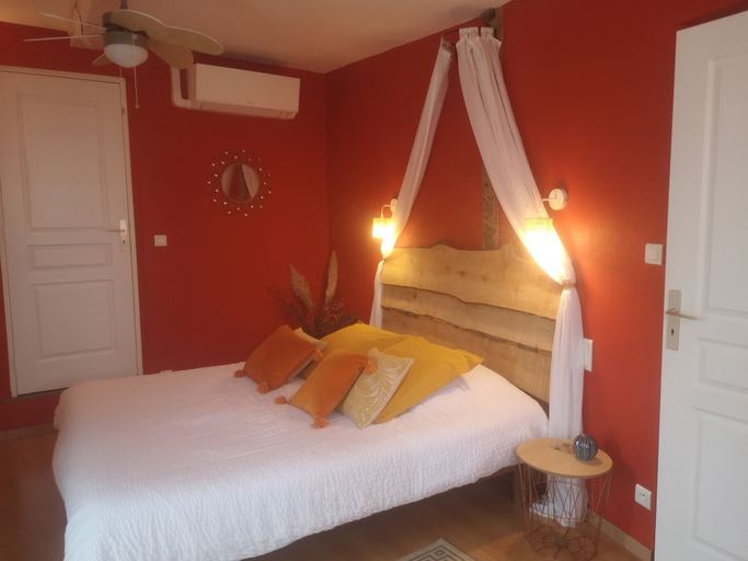 Bedroom 4, Castel Mazars, Tarn