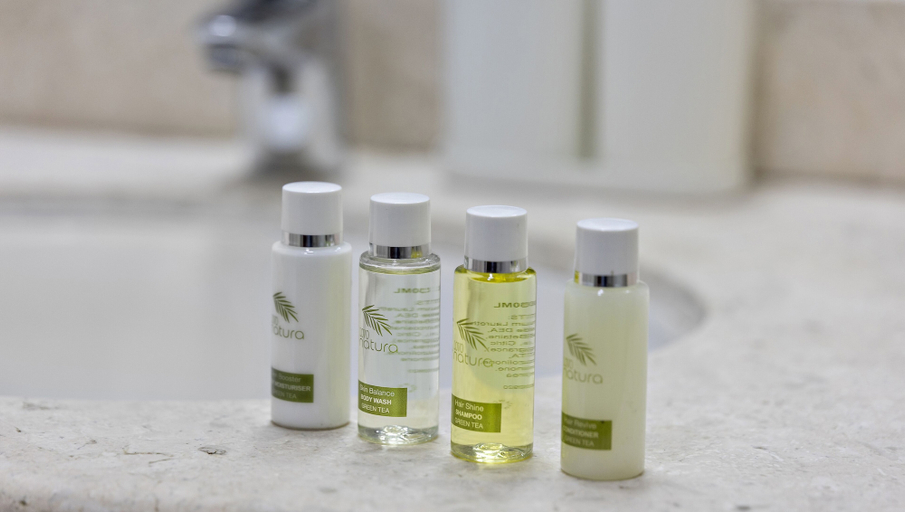 Bathroom 4, WelHome - Stylish Studio with Park Views in Regent House 2, Dubai