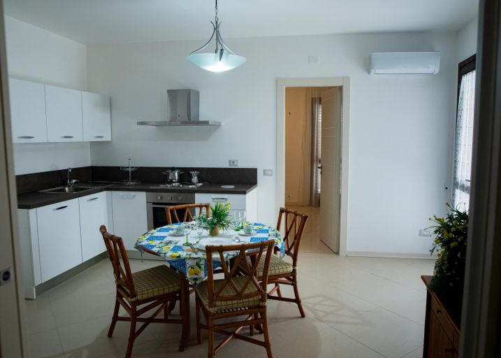 Kitchen 4, Al porto, Trapani