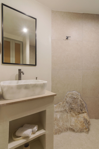 Bathroom 5, Maison Muse, Attica