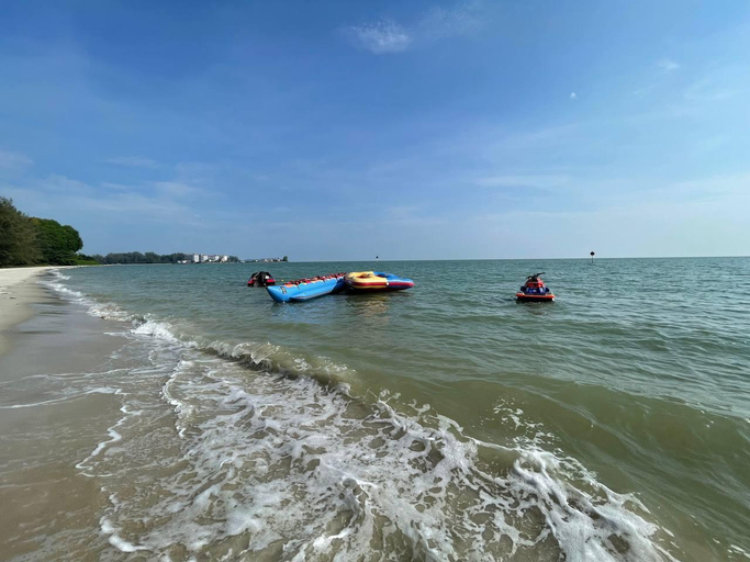 Others 3, Sunset view, Ground Floor to BEACH, 1-5pax, Port Dickson