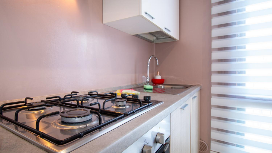 Kitchen 4, Xenia Boutique House Tirso, Oristano
