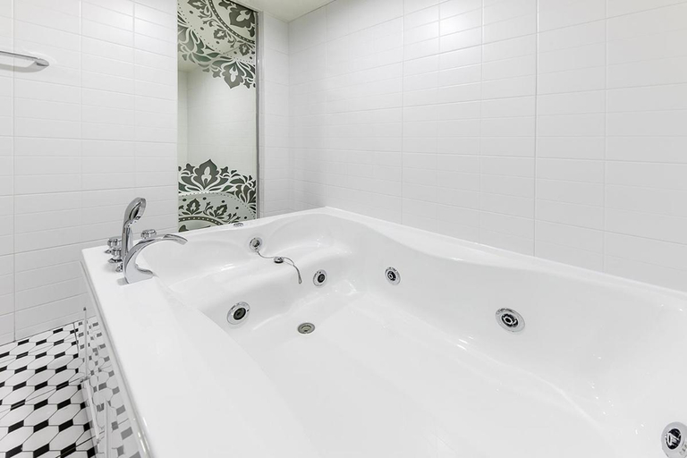 Bathroom 5, Jeonju Terminal Hotel Yaja, Jeonju
