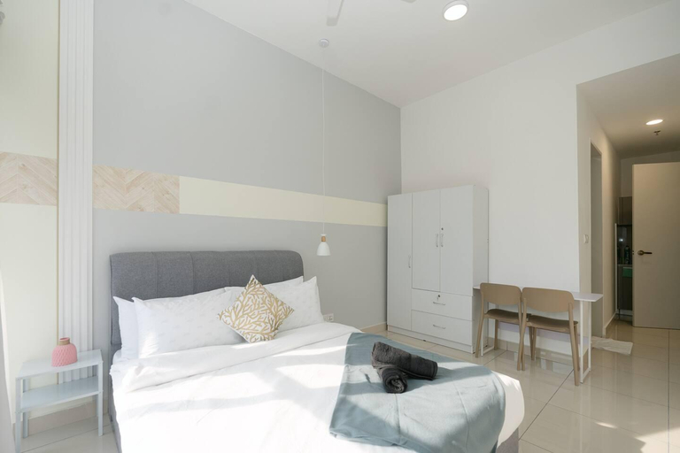 Bedroom 2, Cozy Skyline Retreat at Trion KL, Level 63, Kuala Lumpur