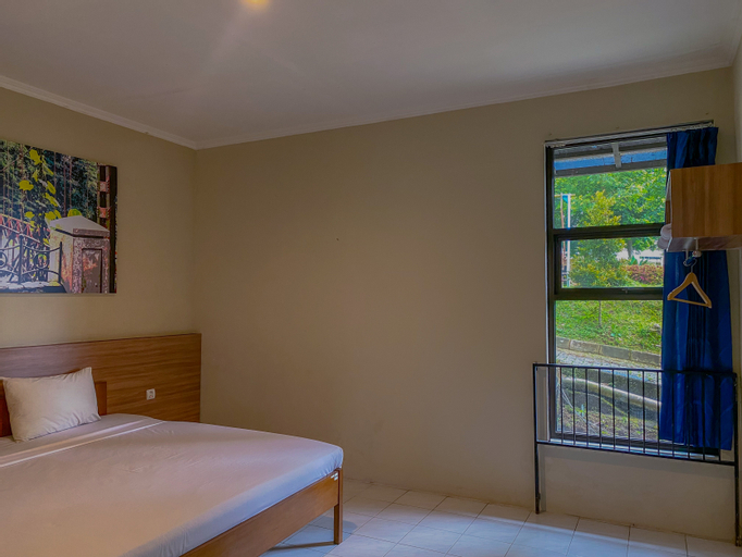 Bedroom 26
