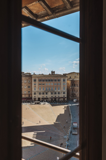 City view from property 5, TORRE LAMBERTINI WINDOWS ON PIAZZA DEL CAMPO - RESIDENZA D'EPOCA, Siena