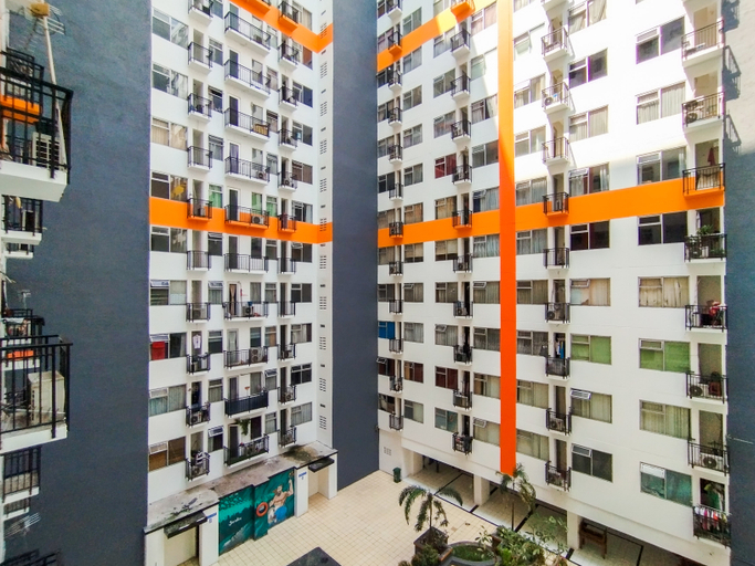 Exterior & Views 3, Spacious Classic Studio at Jarrdin Cihampelas Apartment By Travelio, Bandung
