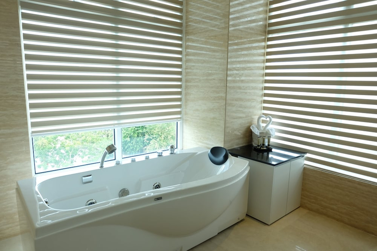 Bathroom 3, Vouk Hotel Suites, Penang Island