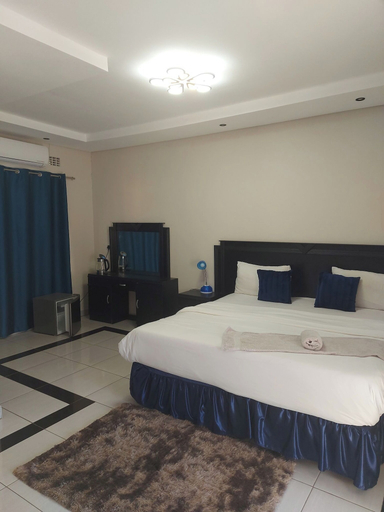Bedroom, R&H Guest House, Chobe