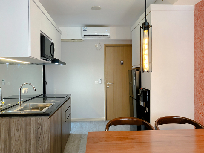 Dining Room 6