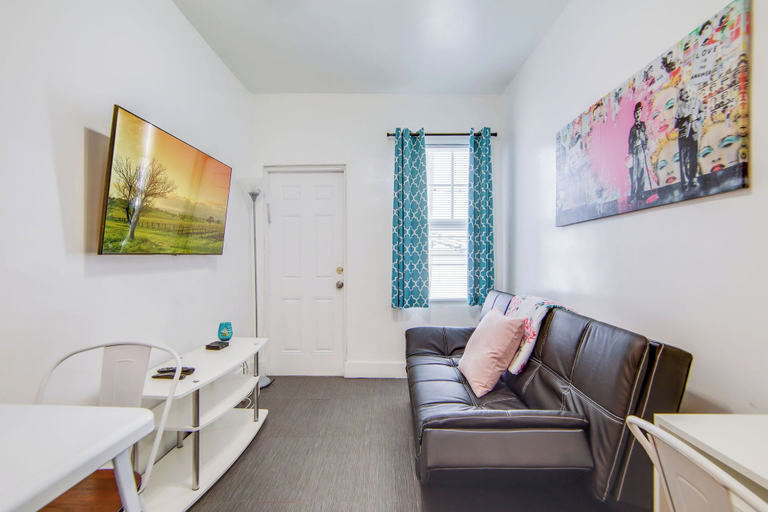 Others 5, Comfy 1 B/R, Near Ocean Dr and Beach - South Beach, Miami-Dade