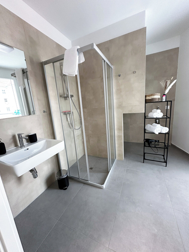 Bathroom 3, Grazora Living Apartments, Graz