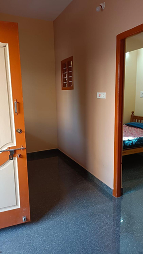 Others 3, Sathya Guest House, Tiruvannamalai