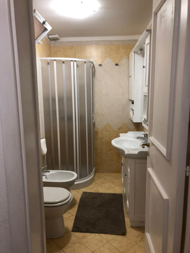 Bathroom 2, Elettra, Lecce