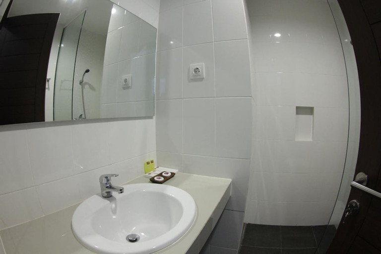 Bedroom 25