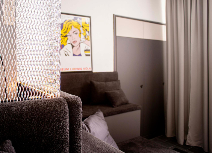 Others 2, DIEHLs Guesthouse - Design-Apartments, Koblenz