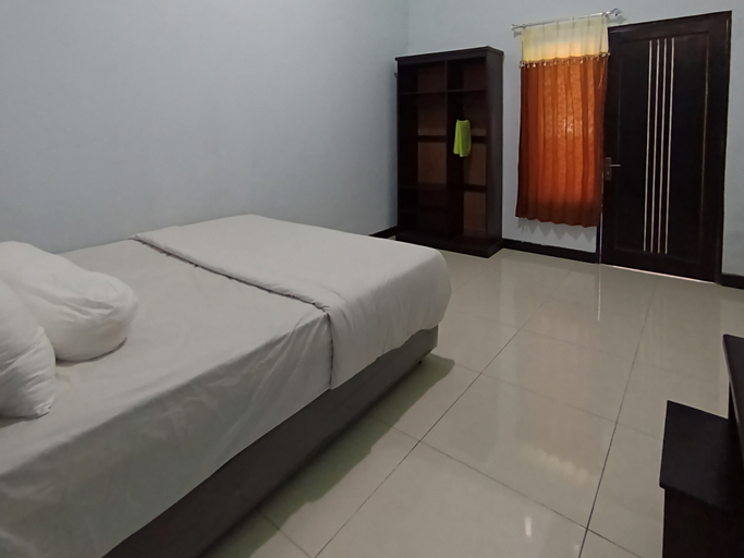 Bedroom 14