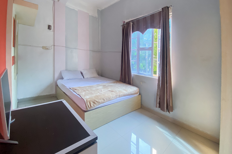 Bedroom 16
