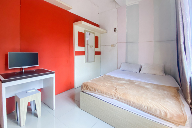 Bedroom 12