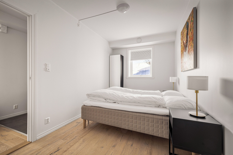 Bedroom 2, Gullstein, Hol