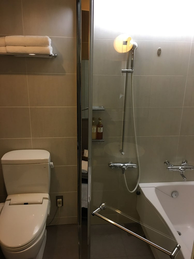 Bathroom 4, Citadines Central Shinjuku Tokyo, Shinjuku