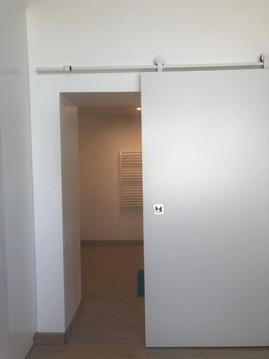 Others, Appartement paisible proche centre ville, Rhône