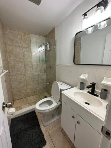 Bathroom 3, Stylish Studio Brickell/Little Havana@ItalianPlaza, Miami-Dade