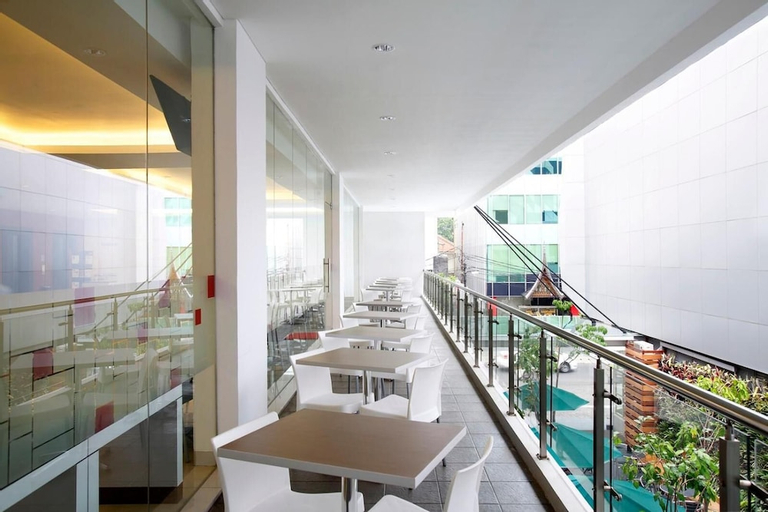 Exterior & Views 5, Amaris Hotel La Codefin Kemang, South Jakarta