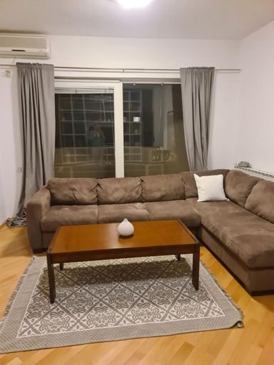 Others 5, Spacious apartment with own garden and balcony, Skopje