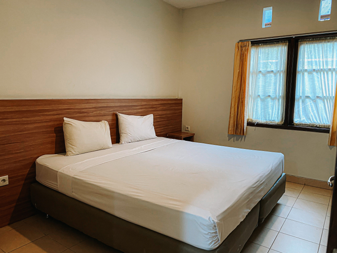 Bedroom 27