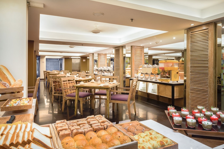 Food & Drinks 5, Kuta Beach Hotel, Badung