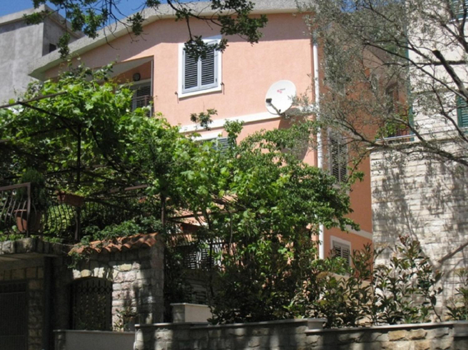 Others 4, Apartment Stana