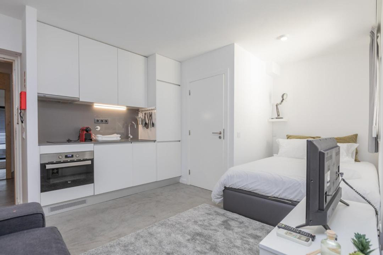 Bedroom 2, AveiNest - Your Studio in Aveiro, Aveiro