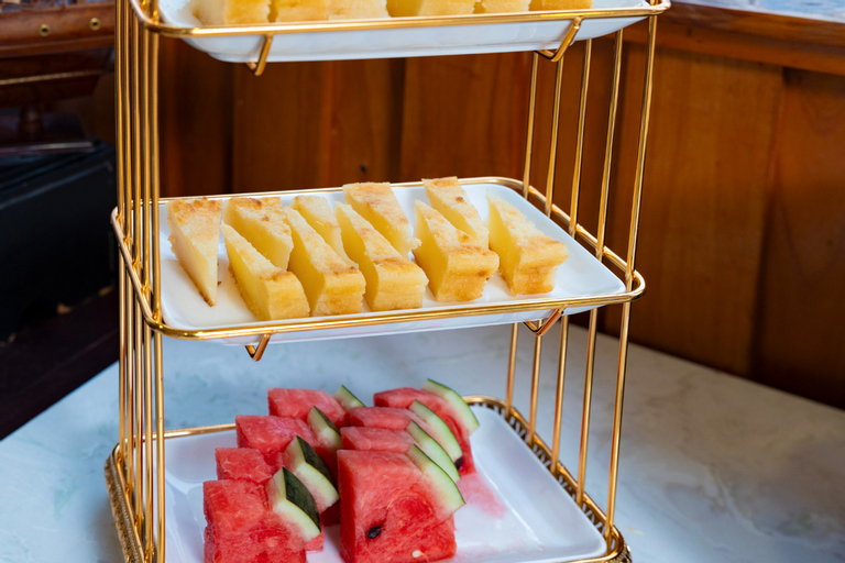 Food & Drinks 8
