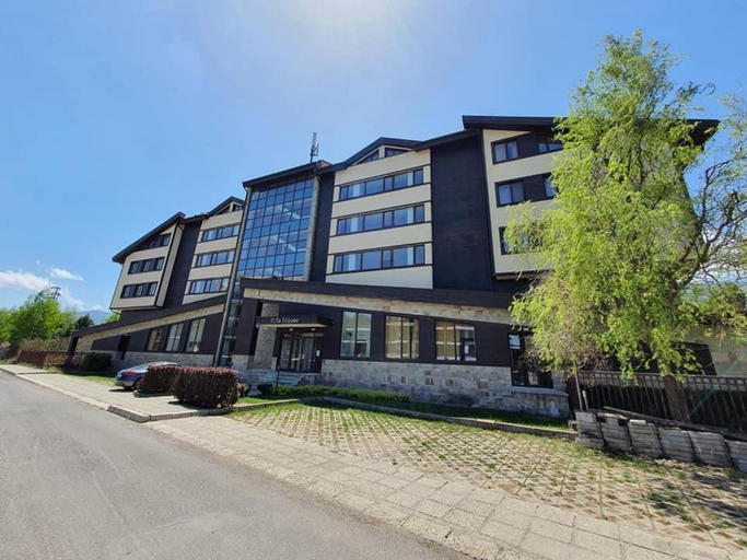 Others 2, Sunny Duplex, Mountain Views, Spa Access, Near Bansko, Terra Complex, Razlog