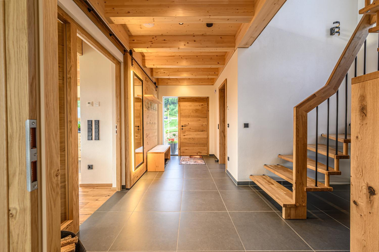 Others 4, Kroner Chalets, Regen