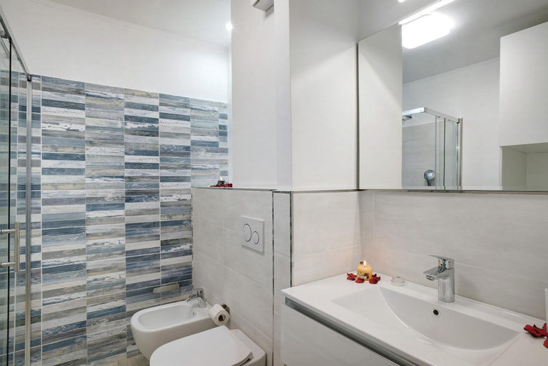 Bedroom 2, Glamour 2, Imperia