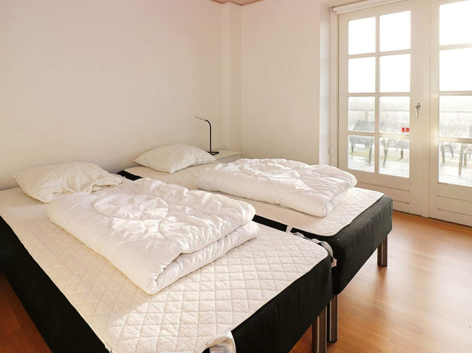 Room 3, 14 Person Holiday Home in Havndal, Randers
