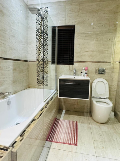 Bathroom 3, Icebolethu Guest House, Gert Sibande
