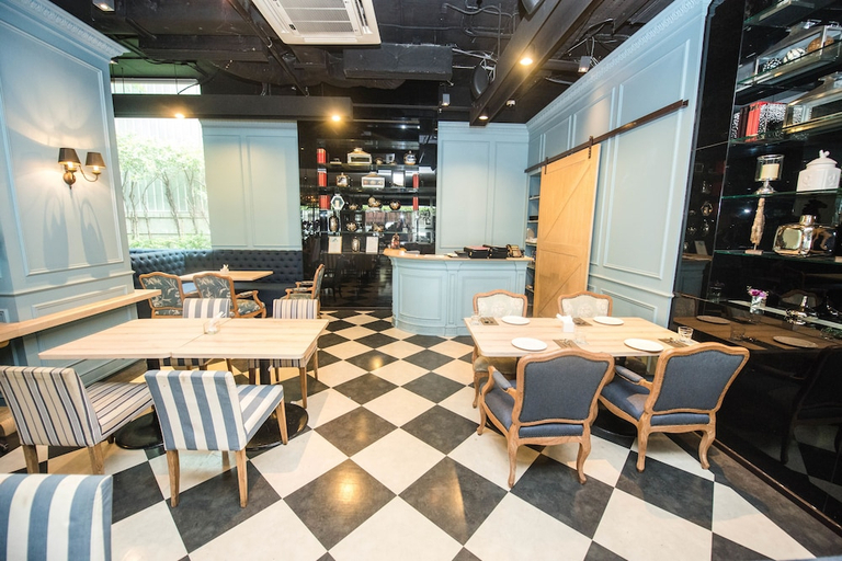 Food & Drinks 5, Vic3 Bangkok Hotel, Phaya Thai