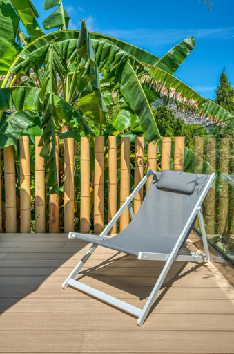 2, GROUND FLOOR VILLA GRAZIELLA 200 M FROM THE BEACH, Alpes-Maritimes