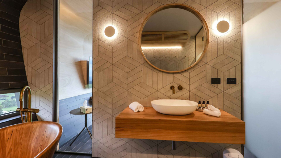 Bathroom, The Skybarrel, Ballarat - South