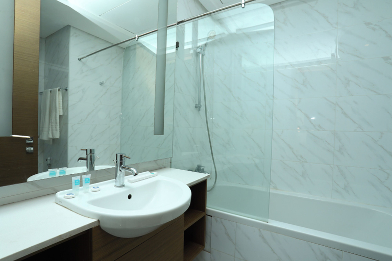 Bathroom 17