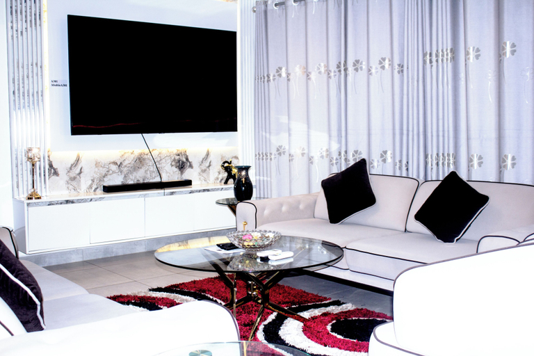 Others 5, Immaculate Beauty Gem Location Pools Gym, Accra