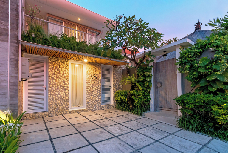 Exterior & Views 2, Swan Villa 1 in Seminyak, Badung