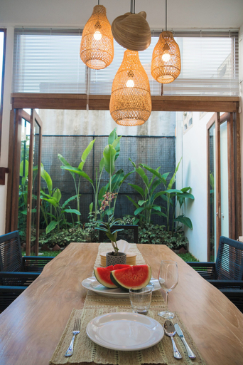 Others 3, Villa Duna, Badung