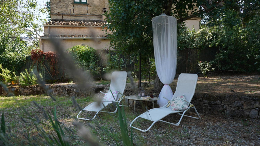 Others 5, Acquasale, Cosenza